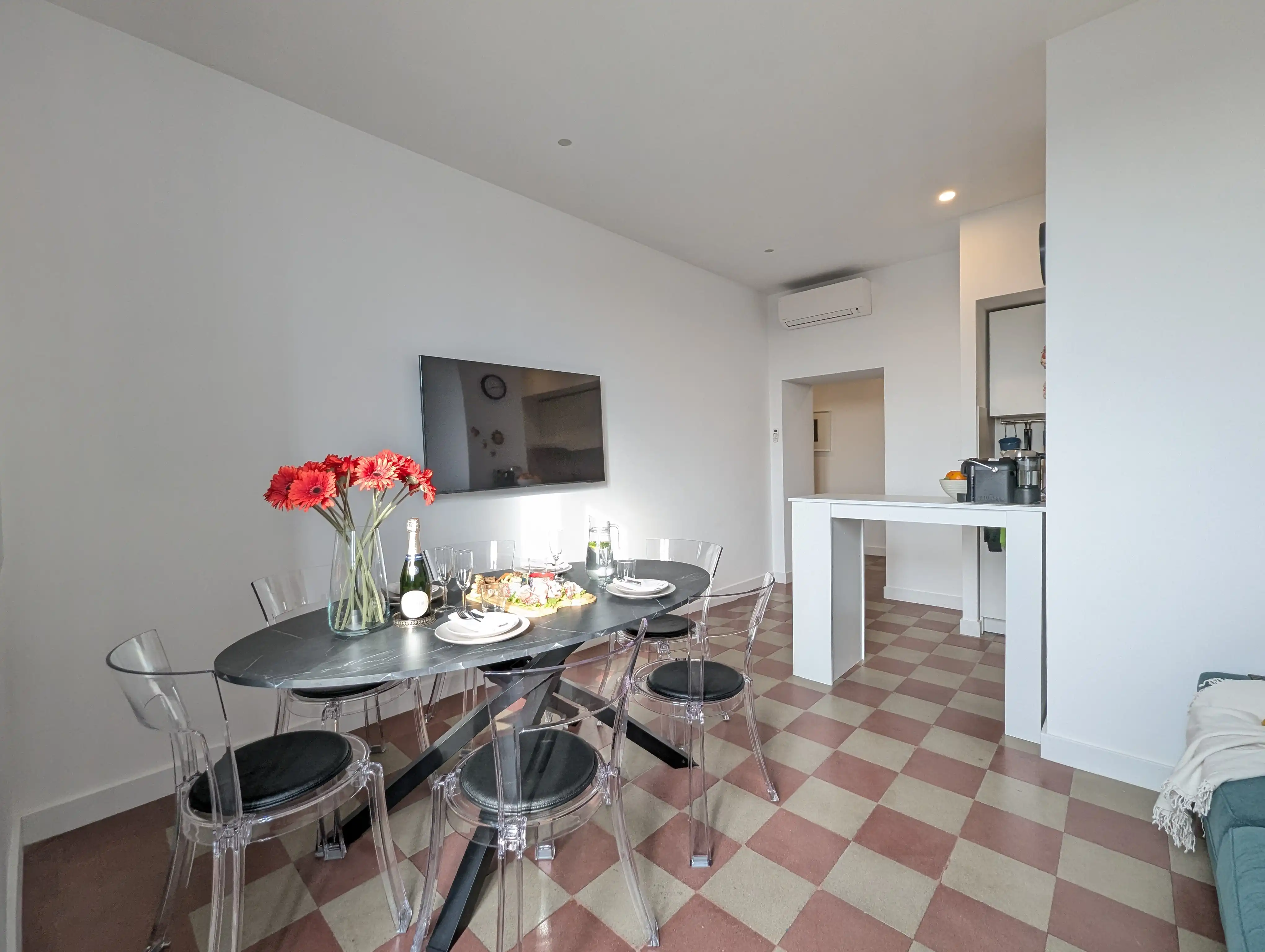 Casa Vacanze Spagna Roma - Scalinata storica e via dei Condotti per lo shopping premium